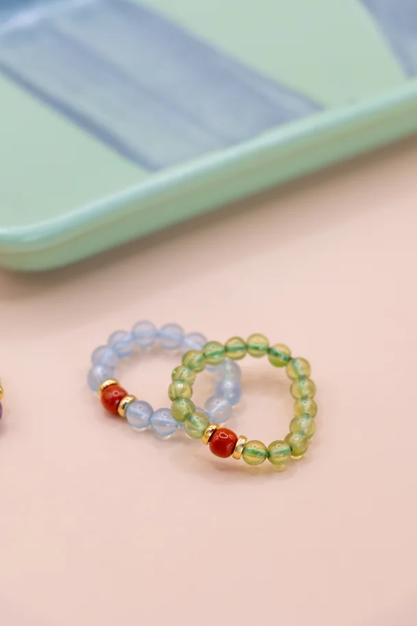 Ruo Xi – Ring aus Natürlichem Peridot & Roter Achat