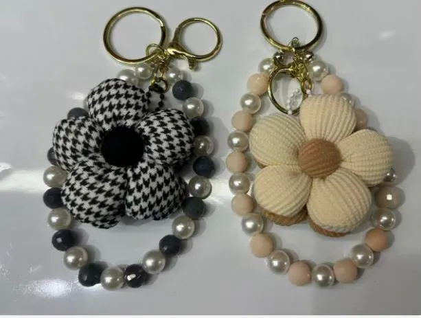 Taschenanhänger VALENTINA NOIR DAISY