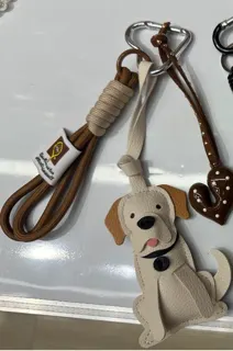 Hund beige.png