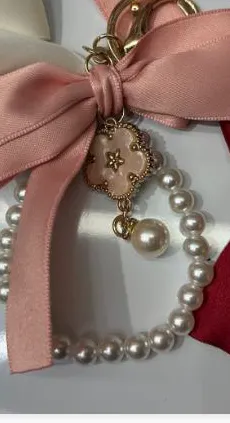 Taschenanhänger ROSAVELLE PEARL BLOSSOM