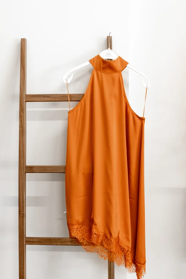 Top CARMINA AMBER ELEGANCE